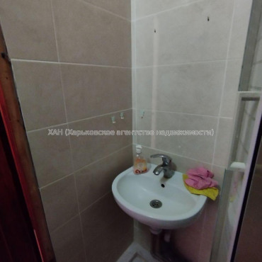  , Бучмы ул. , 4 кім., 68 м², частичный ремонт 