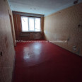 Продам квартиру, Бучмы ул. , 4 кім., 68 м², частичный ремонт 