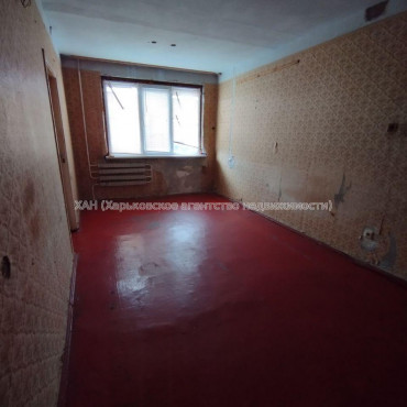  , Бучмы ул. , 4 кім., 68 м², частичный ремонт 