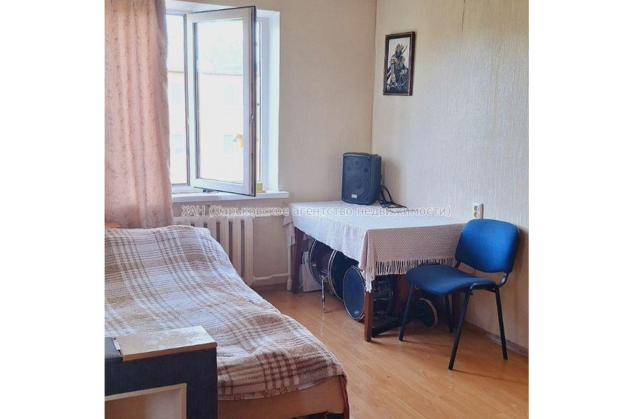 Продам квартиру, Мира ул. , 1  ком., 34 м², советский ремонт 