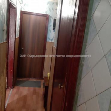 Продам квартиру, Валентиновская ул. , 1 кім., 30 м², советский ремонт 