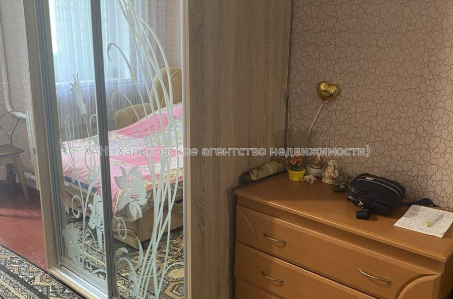 Продам квартиру, Каркача Ивана бульв. , 1 кім., 28 м², косметический ремонт 