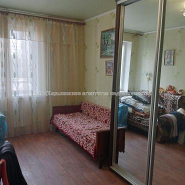 Продам квартиру, Проскуры ул. , 1 кім., 28 м², советский ремонт 