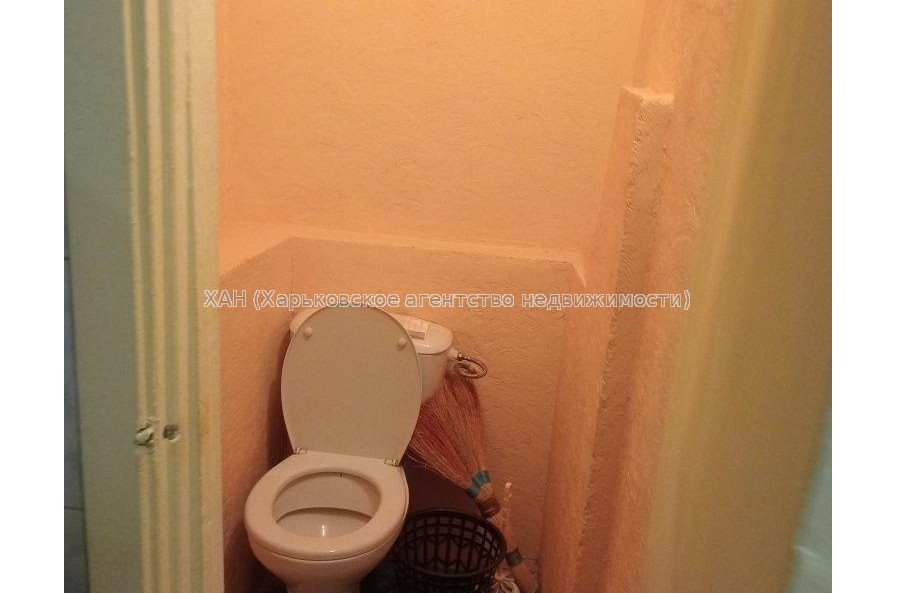 Продам квартиру, Проскуры ул. , 1  ком., 28 м², советский ремонт 