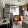 Продам квартиру, Героев Харькова просп. , 1 кім., 33 м², без ремонта 
