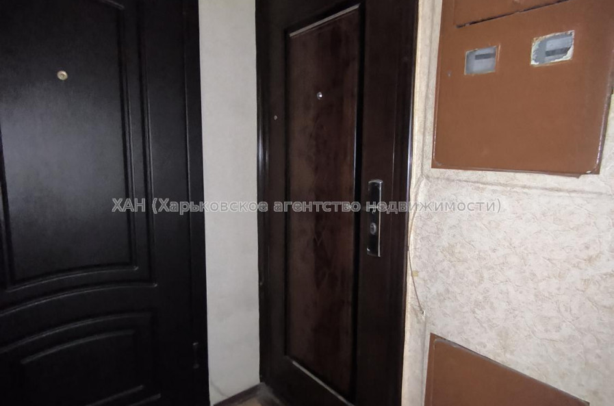 Продам квартиру, Героев Харькова просп. , 1 кім., 33 м², без ремонта 