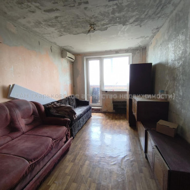 Продам квартиру, Героев Харькова просп. , 1 кім., 33 м², без ремонта 