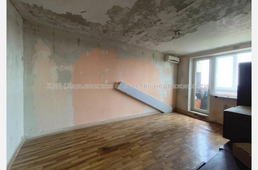 Продам квартиру, Героев Харькова просп. , 1  ком., 33 м², без ремонта 