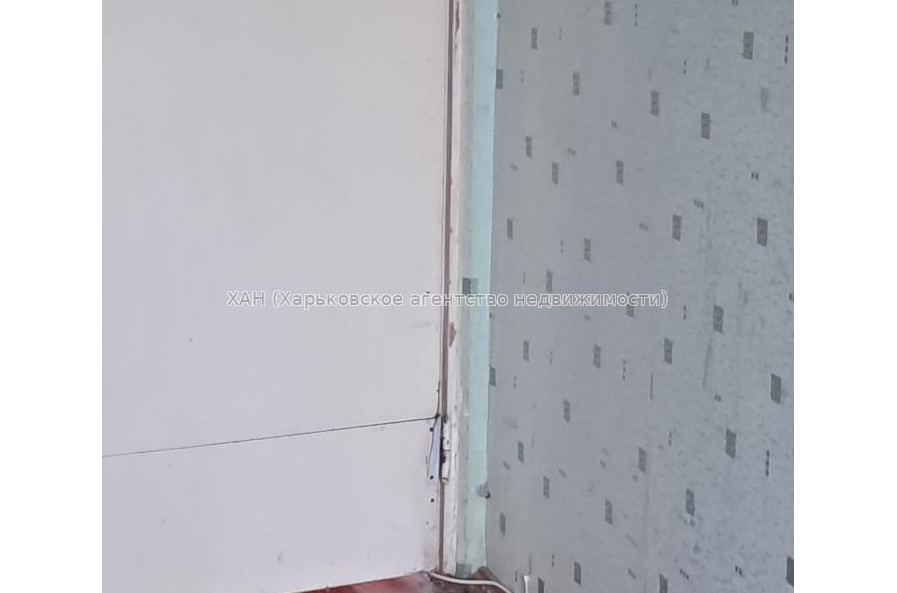 Продам квартиру, Ивана Кобзы ул. , 36 , 2 кім., 42 м², без ремонта 