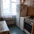 Продам квартиру, Ивана Кобзы ул. , 36 , 2 кім., 42 м², без ремонта 
