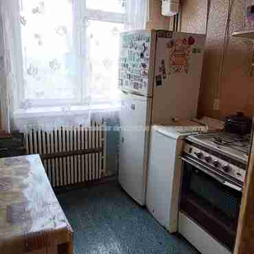 Продам квартиру, Ивана Кобзы ул. , 36 , 2 кім., 42 м², без ремонта 