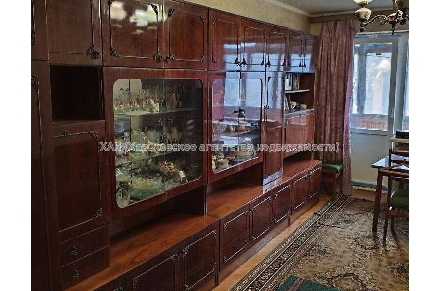 Продам квартиру, Мира ул. , 2  ком., 46 м², советский ремонт 