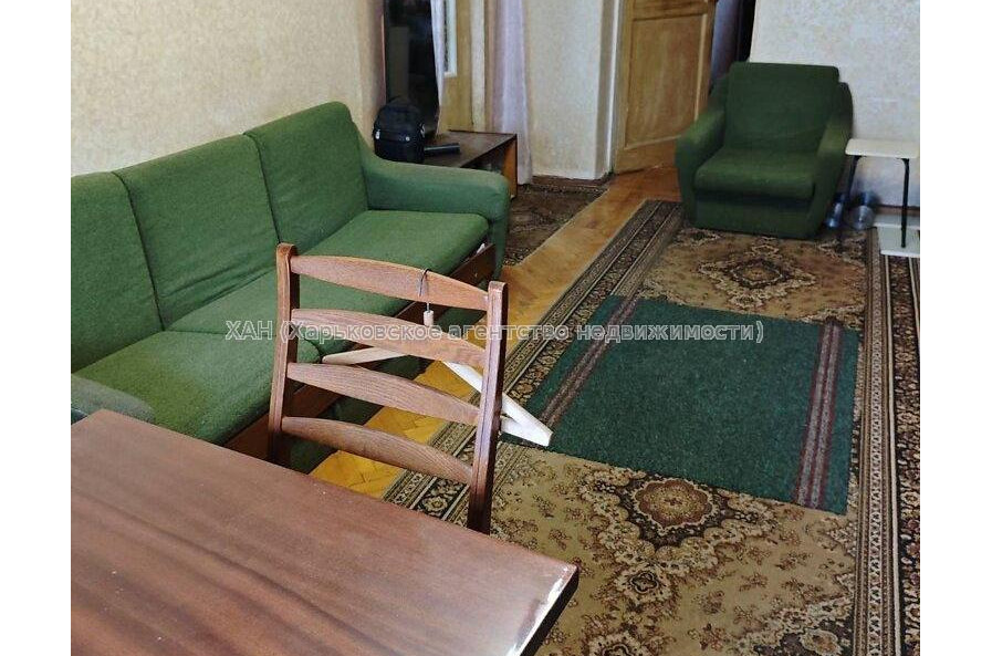 Продам квартиру, Мира ул. , 2  ком., 46 м², советский ремонт 
