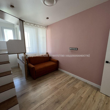 Продам квартиру, Ньютона ул. , 3  ком., 82 м², советский ремонт  - фото 6 Продам квартиру, Ньютона ул. , 3  ком., 82 м², советский ремонт