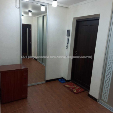 Продам квартиру, Залесская ул. , 2  ком., 61.90 м², косметический ремонт  - фото 9 Продам квартиру, Залесская ул. , 2  ком., 61.90 м², косметический ремонт