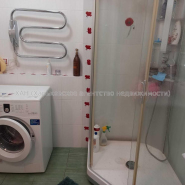 Продам квартиру, Залесская ул. , 2  ком., 61.90 м², косметический ремонт  - фото 6 Продам квартиру, Залесская ул. , 2  ком., 61.90 м², косметический ремонт