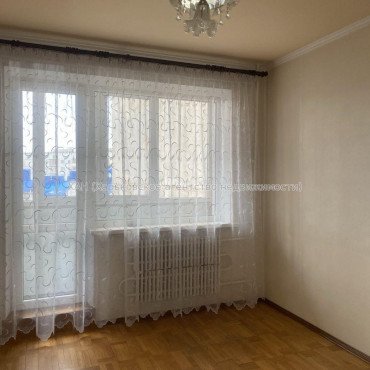 Продам квартиру, Соборности Украины ул. , 4 кім., 83 м², евроремонт 