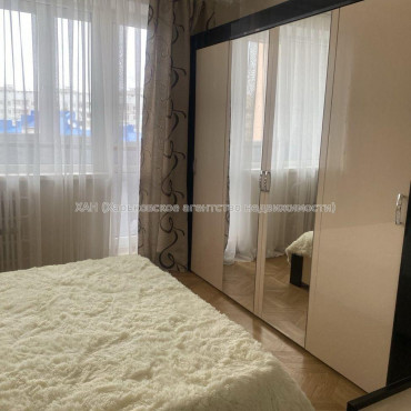 Продам квартиру, Соборности Украины ул. , 4  ком., 83 м², евроремонт 