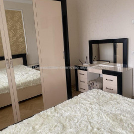 Продам квартиру, Соборности Украины ул. , 4  ком., 83 м², евроремонт