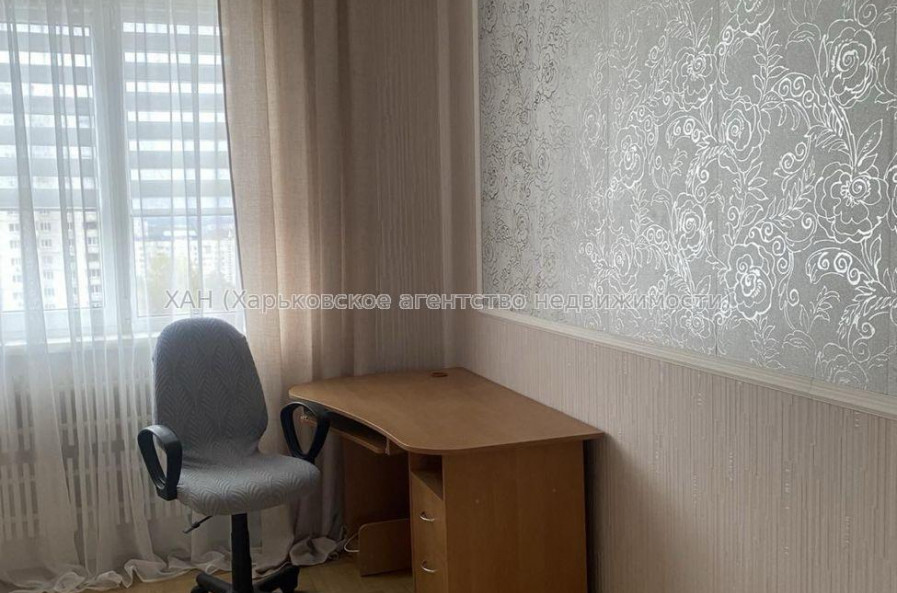 Продам квартиру, Соборности Украины ул. , 4  ком., 83 м², евроремонт 