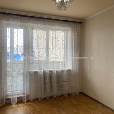 Продам квартиру, Соборности Украины ул. , 4  ком., 83 м², евроремонт 