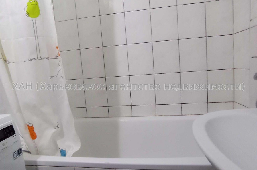 Продам квартиру, 3  ком., 61 м², советский ремонт 