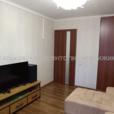 Продам квартиру, 3  ком., 61 м², советский ремонт  - фото 2 Продам квартиру, 3  ком., 61 м², советский ремонт