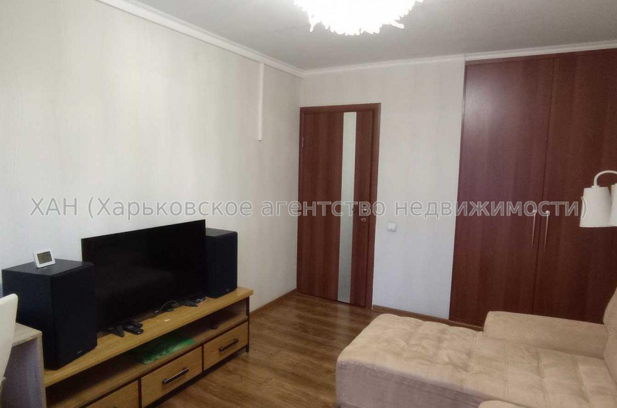 Продам квартиру, 3  ком., 61 м², советский ремонт 