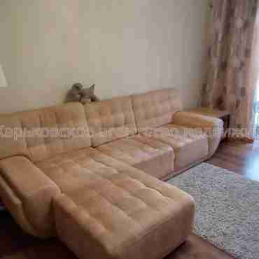 Продам квартиру, 3  ком., 61 м², советский ремонт 