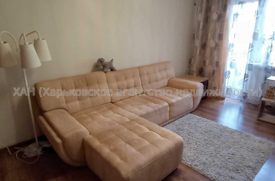 Продам квартиру, 3  ком., 61 м², советский ремонт 