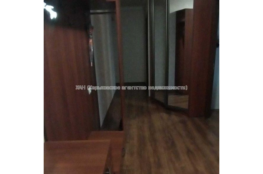 Продам квартиру, 3  ком., 61 м², советский ремонт 