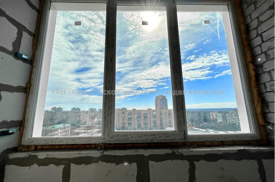 Продам квартиру, Полтавский Шлях ул. , 1 кім., 56 м², без внутренних работ 
