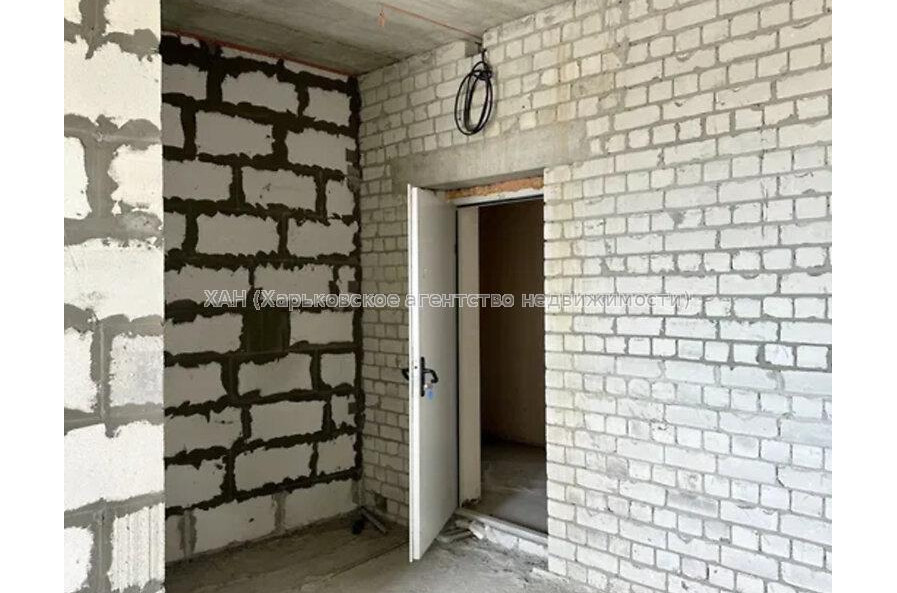Продам квартиру, Полтавский Шлях ул. , 1  ком., 56 м², без внутренних работ 