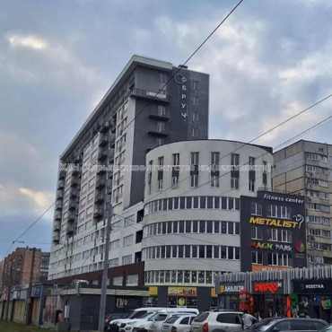 Продам квартиру, Полтавский Шлях ул. , 1  ком., 56 м², без внутренних работ 