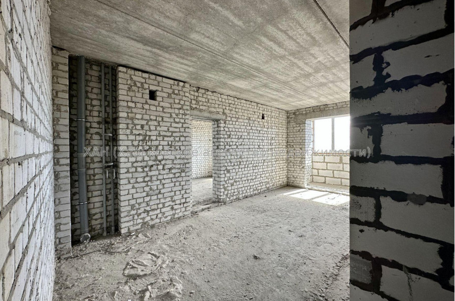 Продам квартиру, Полтавский Шлях ул. , 1 кім., 56 м², без внутренних работ 