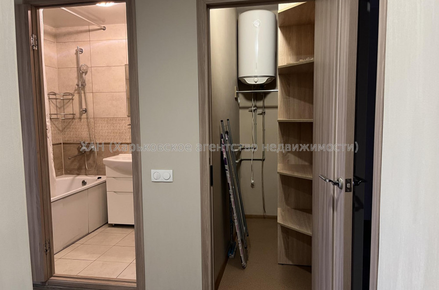 Продам квартиру, Молочная ул. , 7 , 1 кім., 38 м², капитальный ремонт 
