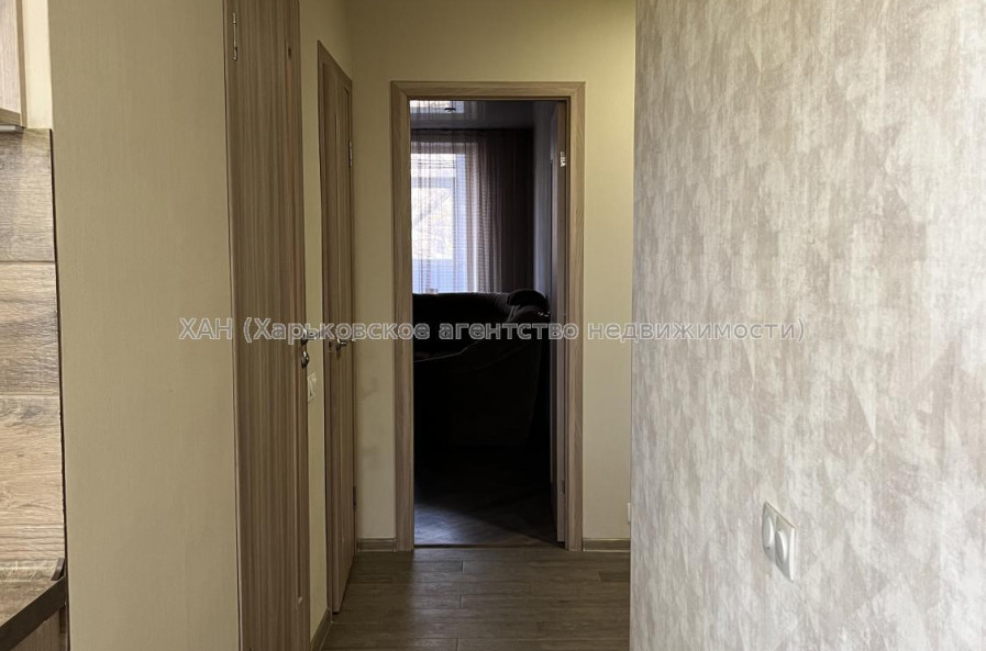 Продам квартиру, Молочная ул. , 7 , 1 кім., 38 м², капитальный ремонт 