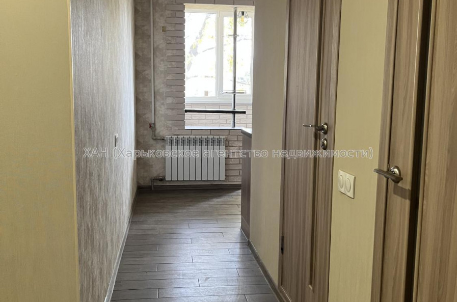 Продам квартиру, Молочная ул. , 7 , 1 кім., 38 м², капитальный ремонт 