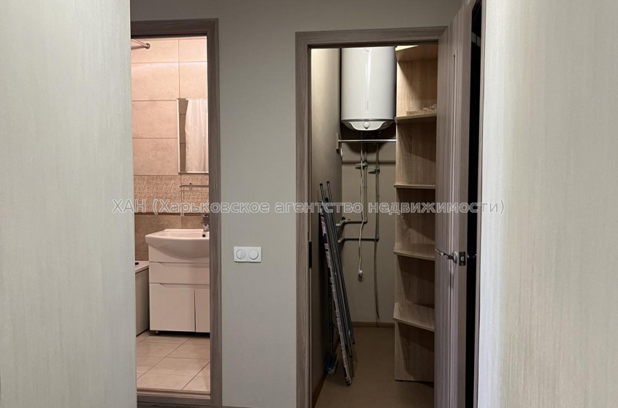 Продам квартиру, Молочная ул. , 7 , 1 кім., 38 м², капитальный ремонт 