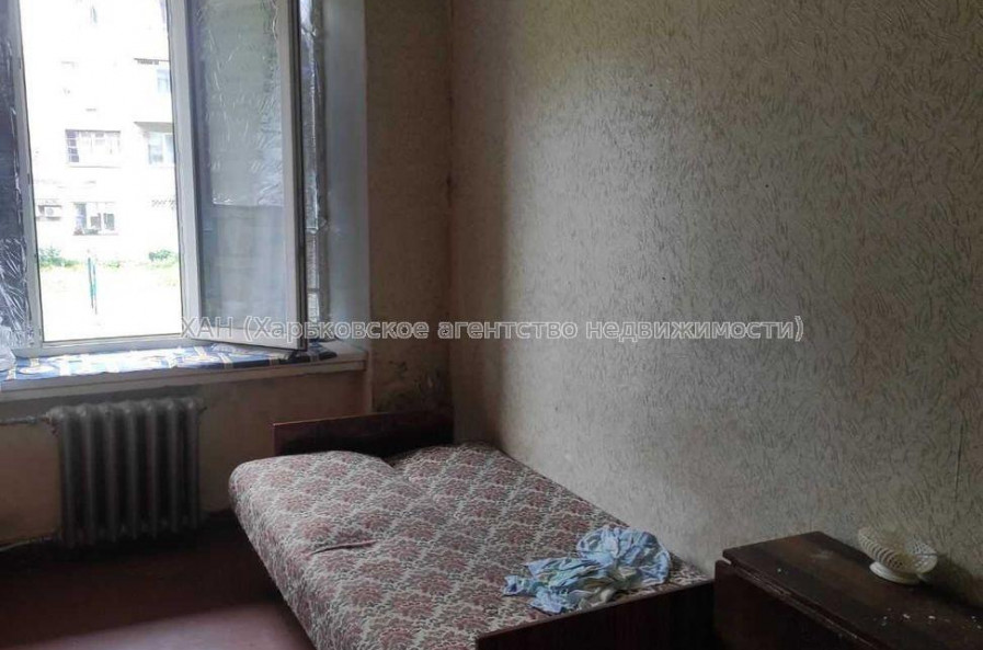 Продам квартиру, Мира ул. , 1 кім., 21 м², косметический ремонт 