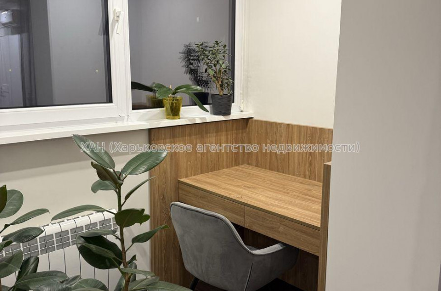 Продам квартиру, Мира ул. , 2  ком., 86 м², авторский дизайн 