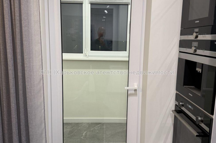 Продам квартиру, Мира ул. , 2  ком., 86 м², авторский дизайн 