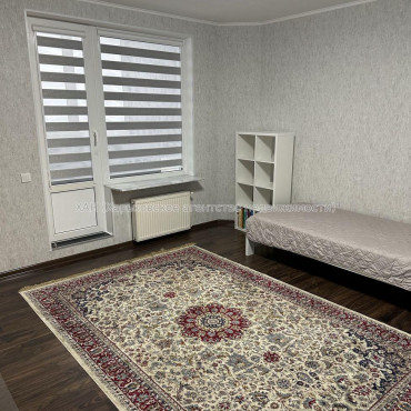 Продам квартиру, Гольдберговская ул. , 2 кім., 80 м², евроремонт 