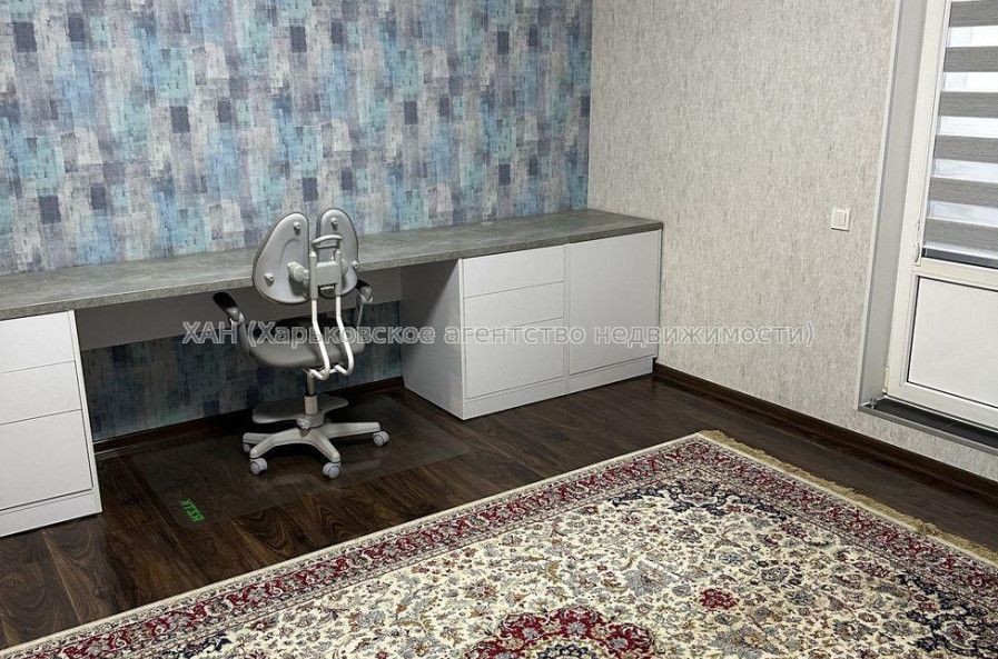 Продам квартиру, Гольдберговская ул. , 2 кім., 80 м², евроремонт 