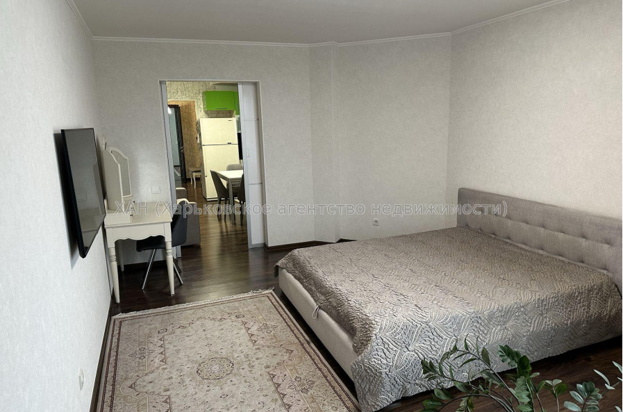 Продам квартиру, Гольдберговская ул. , 2 кім., 80 м², евроремонт 