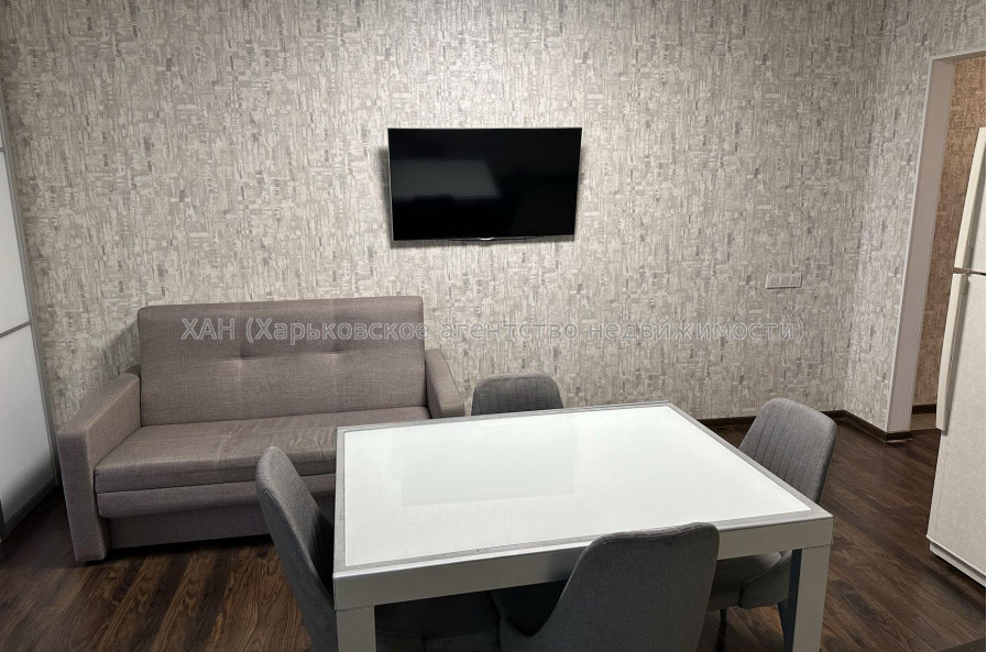 Продам квартиру, Гольдберговская ул. , 2 кім., 80 м², евроремонт 