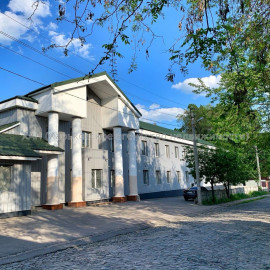 Продам квартиру, Михайлика ул. , 1 кім., 21.20 м², без внутренних работ