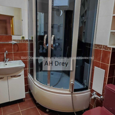 Продам квартиру, Новоалександровская ул. , 1 кім., 48 м², авторский дизайн 