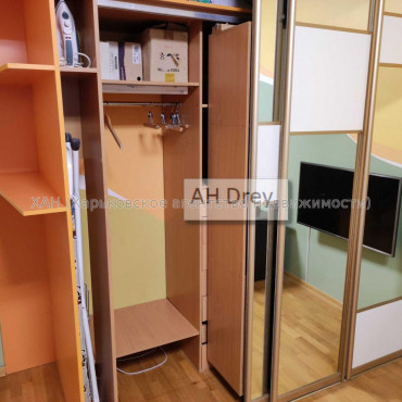 Продам квартиру, Новоалександровская ул. , 1 кім., 48 м², авторский дизайн 