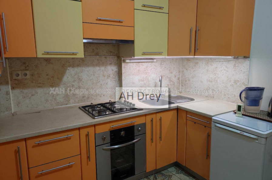 Продам квартиру, Новоалександровская ул. , 1 кім., 48 м², авторский дизайн 